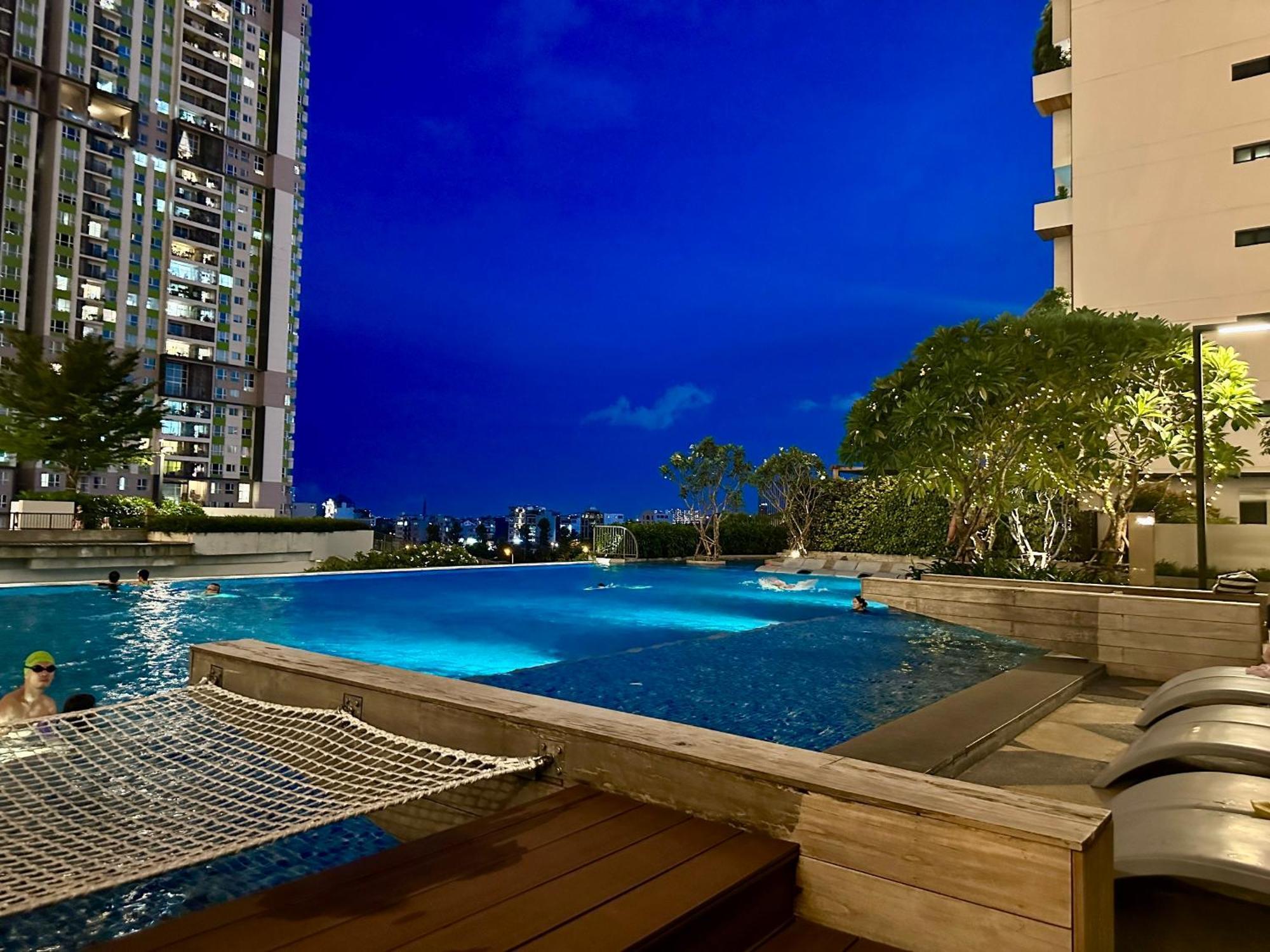 Feliz Luxurry Duplex Apartment Saigon Ho Chi Minh City Exterior photo